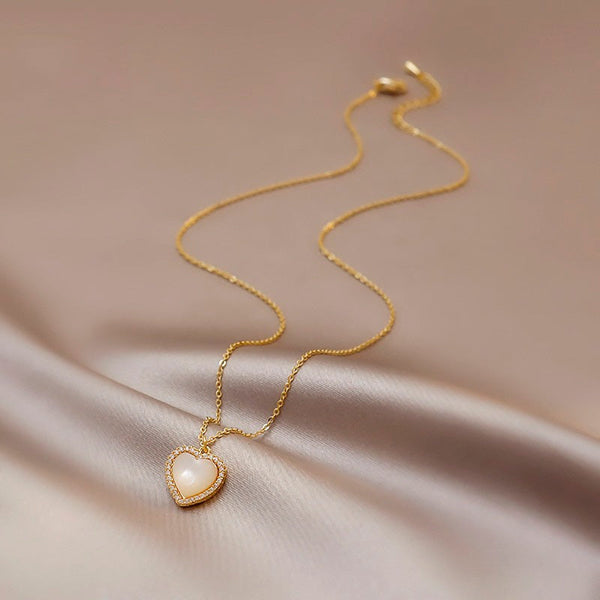 Colar Love Shell com Ouro 18k